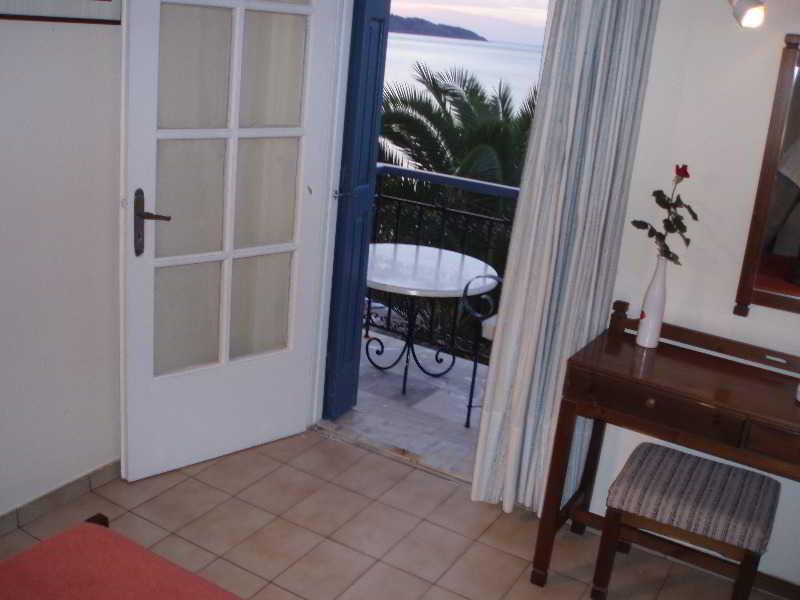 Michaelia Hotel Petra  Buitenkant foto